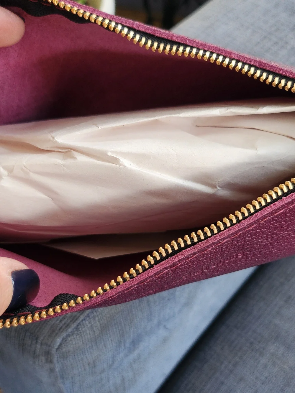 NEW Portland Leather Utility Bag in Orchid - Picture 2 of 5